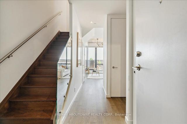 ph2 - 383 Sorauren Ave, Condo with 2 bedrooms, 2 bathrooms and 1 parking in Toronto ON | Image 34