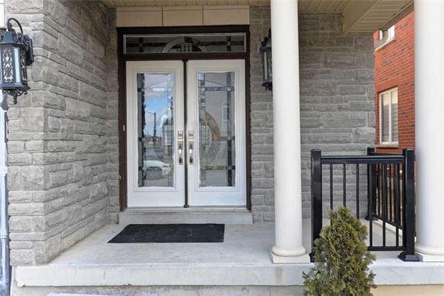19 Gorman Ave, House detached with 4 bedrooms, 5 bathrooms and 2 parking in Vaughan ON | Image 2
