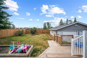 141 Beaumont Crescent, House detached with 5 bedrooms, 2 bathrooms and 5 parking in Wood Buffalo AB | Image 24