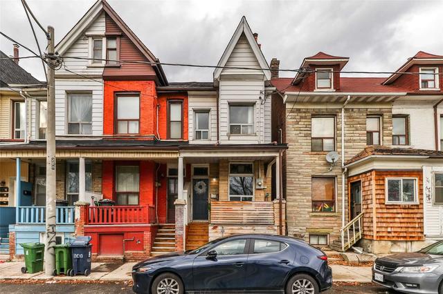 902 Dundas St E, House attached with 3 bedrooms, 3 bathrooms and 0 parking in Toronto ON | Image 24