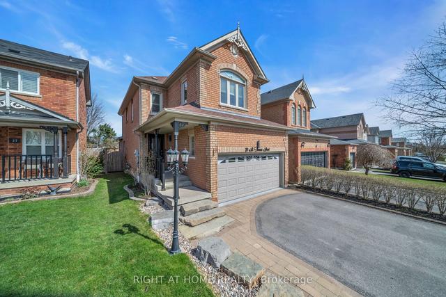 39 St.Thomas St, House detached with 4 bedrooms, 4 bathrooms and 4 parking in Whitby ON | Image 30