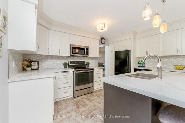 7 Wiltshire Pl, House detached with 3 bedrooms, 3 bathrooms and 4 parking in Guelph ON | Image 3