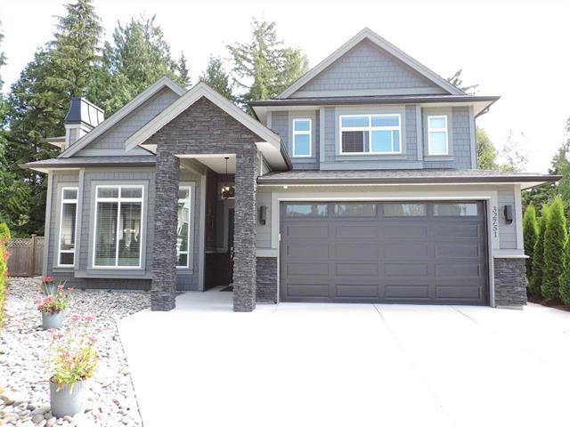 32751 Unger Court, House detached with 4 bedrooms, 5 bathrooms and 10 parking in Mission BC | Card Image