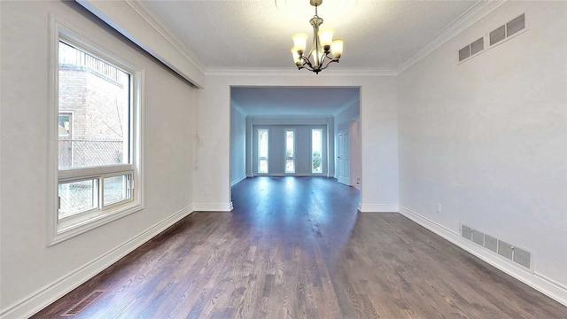 105 Page Ave, House detached with 5 bedrooms, 6 bathrooms and 8 parking in Toronto ON | Image 4