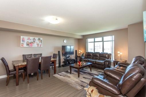 1002 - 135 Pond Dr, Condo with 2 bedrooms, 2 bathrooms and 1 parking in Markham ON | Image 4
