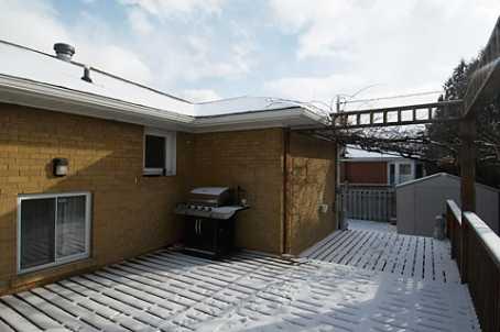 14 Norby Cres, House detached with 3 bedrooms, 2 bathrooms and 2 parking in Toronto ON | Image 8