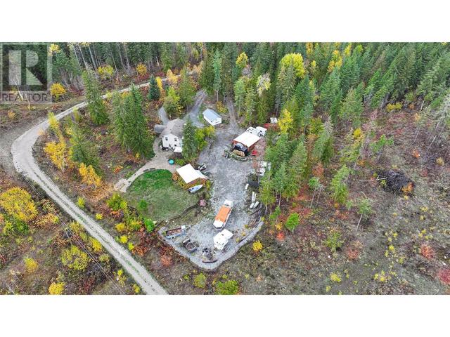27 Nathan Road, House detached with 3 bedrooms, 2 bathrooms and 13 parking in North Okanagan F BC | Image 42