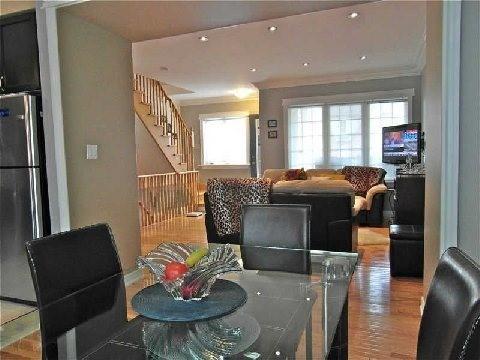 123 Georgian Dr, Townhouse with 3 bedrooms, 3 bathrooms and null parking in Oakville ON | Image 7