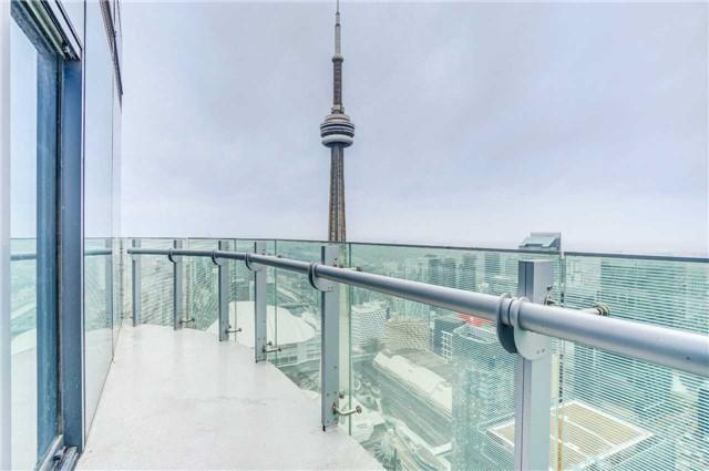 6708 - 14 York St, Condo with 2 bedrooms, 2 bathrooms and 1 parking in Toronto ON | Image 13