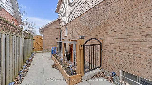 1265 Upper Sherman Ave, House detached with 3 bedrooms, 3 bathrooms and 5 parking in Hamilton ON | Image 30