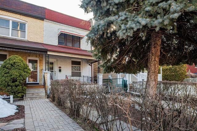 643 Beresford Ave, House semidetached with 3 bedrooms, 2 bathrooms and 1 parking in Toronto ON | Image 1