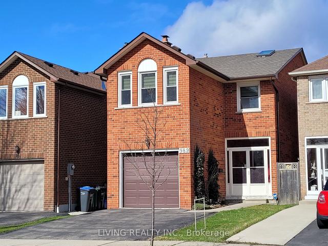 989 Whispering Wood Dr, House detached with 3 bedrooms, 3 bathrooms and 3 parking in Mississauga ON | Image 12