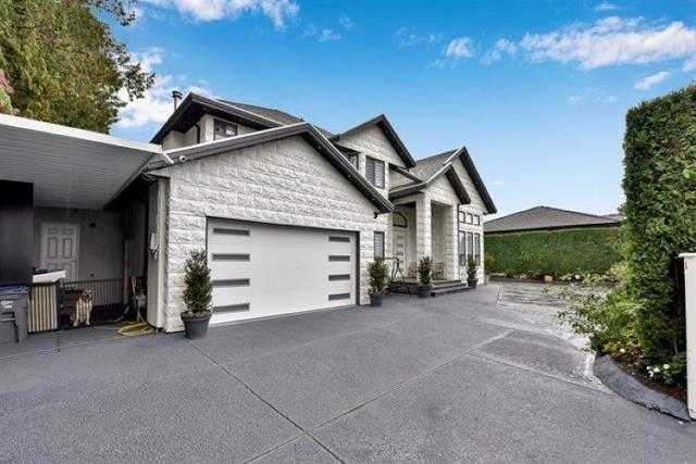 6168 126 Street, House detached with 6 bedrooms, 5 bathrooms and 10 parking in Surrey BC | Image 2