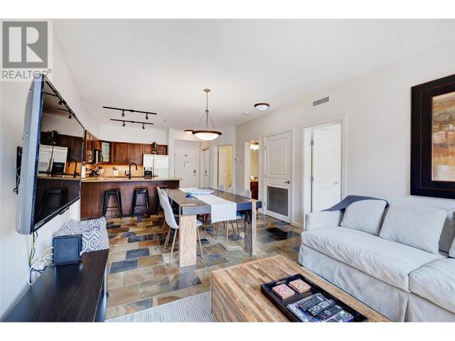 431 - 654 Cook Road, Condo with 2 bedrooms, 2 bathrooms and 1 parking in Kelowna BC | Image 5