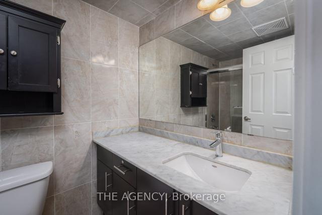 50 Cole St, Townhouse with 3 bedrooms, 3 bathrooms and 1 parking in Toronto ON | Image 6