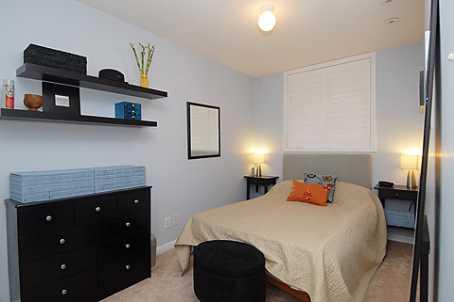 th19 - 88 Carr St, Townhouse with 2 bedrooms, 2 bathrooms and 1 parking in Toronto ON | Image 5