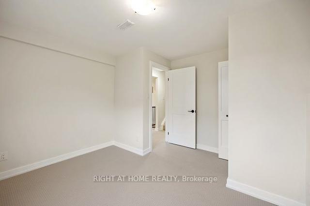 3 Glendora Crt, House detached with 3 bedrooms, 2 bathrooms and 3 parking in Hamilton ON | Image 15