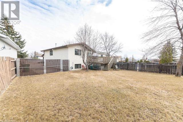 2804 57a Avenue, House detached with 4 bedrooms, 2 bathrooms and 2 parking in Lloydminster (Part) AB | Image 29
