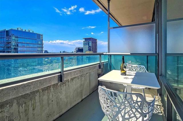 2603 - 18 Yorkville Ave, Condo with 2 bedrooms, 2 bathrooms and 2 parking in Toronto ON | Image 19