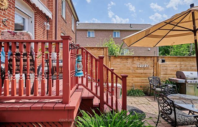 111 Park St, House semidetached with 3 bedrooms, 2 bathrooms and 1 parking in Toronto ON | Image 21