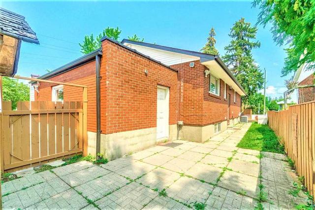 95 Harold St, House detached with 3 bedrooms, 4 bathrooms and 7 parking in Brampton ON | Image 31