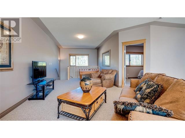 203 - 3473 Lakeview Place, House attached with 3 bedrooms, 2 bathrooms and 2 parking in North Okanagan F BC | Image 28