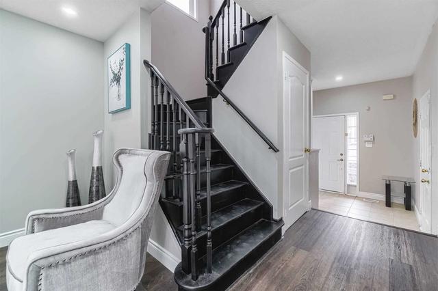 81 Trumpet Valley Blvd, House semidetached with 3 bedrooms, 4 bathrooms and 5 parking in Brampton ON | Image 7