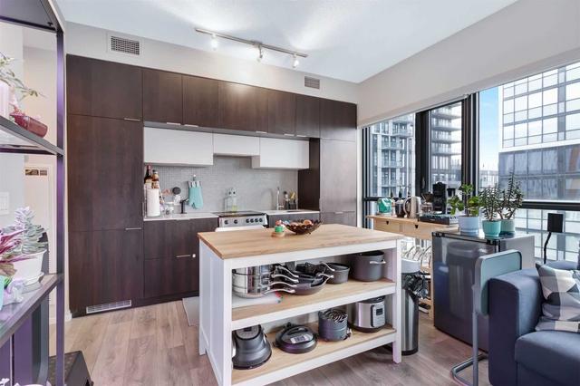 1705 - 159 Dundas St E, Condo with 2 bedrooms, 2 bathrooms and 0 parking in Toronto ON | Image 31