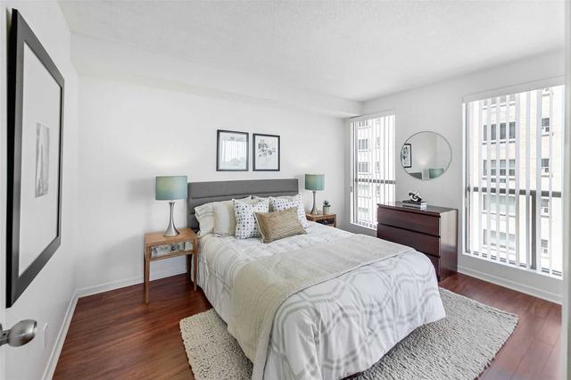 603 - 298 Jarvis St, Condo with 2 bedrooms, 2 bathrooms and 1 parking in Toronto ON | Image 8