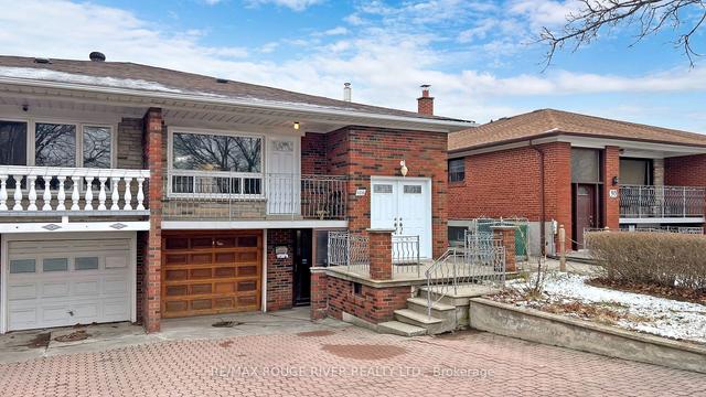 106 Picaro Dr, House semidetached with 3 bedrooms, 2 bathrooms and 2 parking in Toronto ON | Image 12