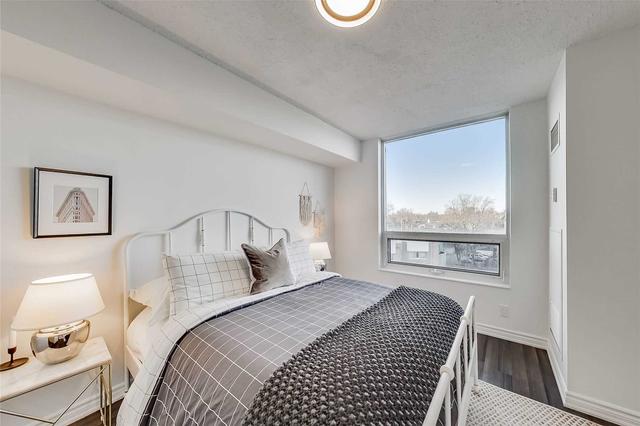 502 - 280 Donlands Ave, Condo with 2 bedrooms, 2 bathrooms and 0 parking in Toronto ON | Image 6