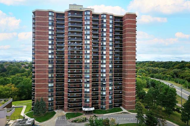 2006 - 234 Albion Rd, Condo with 2 bedrooms, 1 bathrooms and 1 parking in Toronto ON | Image 1