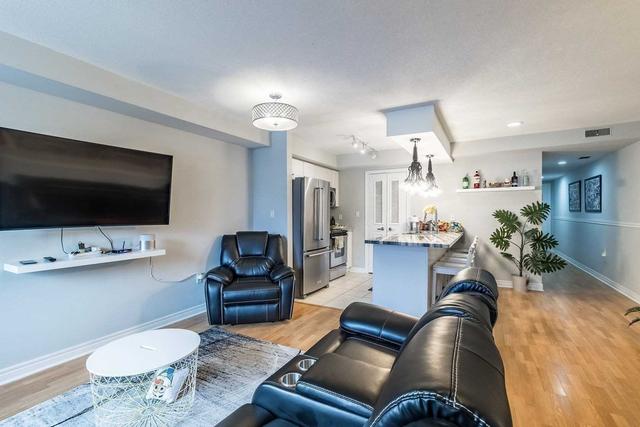 101 - 76 Aerodrome Cres, Townhouse with 2 bedrooms, 2 bathrooms and 1 parking in Toronto ON | Image 27
