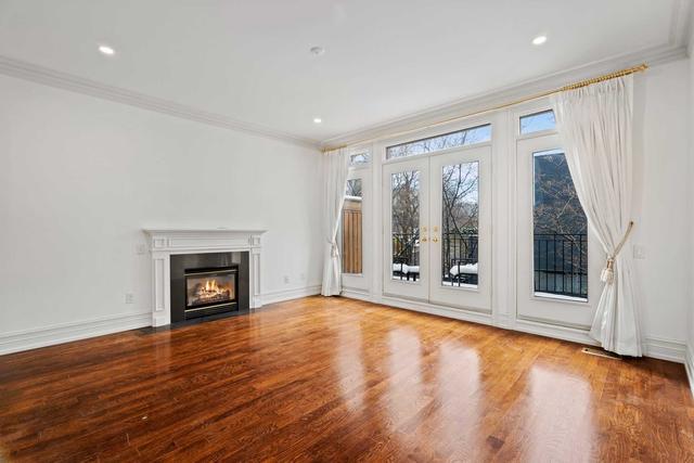 125 Davenport Rd, House attached with 4 bedrooms, 4 bathrooms and 2 parking in Toronto ON | Image 11