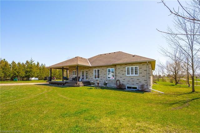 7456 Wellington Road 11, House detached with 4 bedrooms, 3 bathrooms and 12 parking in Mapleton ON | Image 12