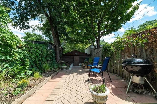 117 Leslie St, House semidetached with 2 bedrooms, 2 bathrooms and 1 parking in Toronto ON | Image 33