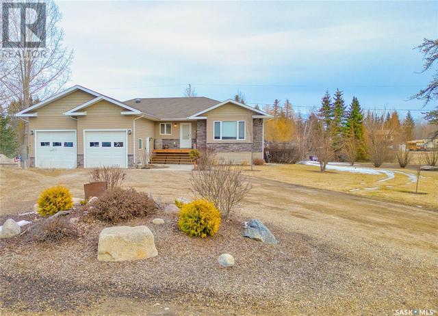 118 2nd Street W, House detached with 5 bedrooms, 3 bathrooms and null parking in Pierceland SK | Image 1