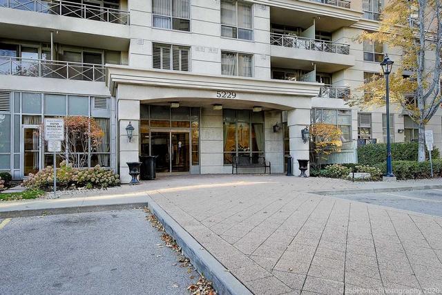 208 - 5229 Dundas St W, Condo with 2 bedrooms, 2 bathrooms and 1 parking in Toronto ON | Image 12