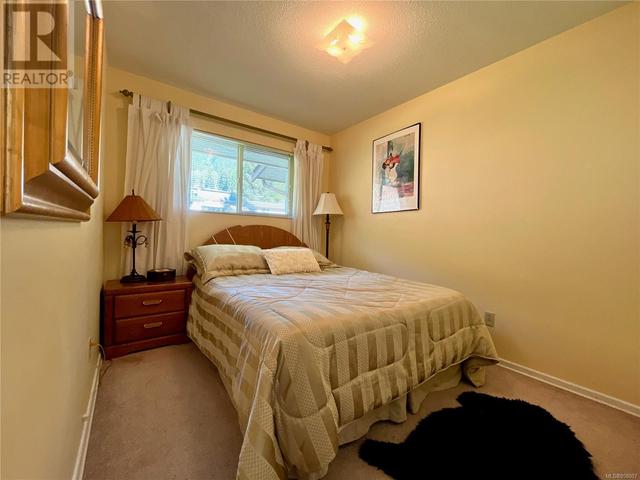 504 Haida Ave, House attached with 3 bedrooms, 2 bathrooms and 1 parking in Port Alice BC | Image 30