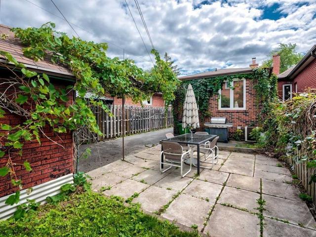 70 Amherst Ave, House detached with 1 bedrooms, 2 bathrooms and 9 parking in Toronto ON | Image 10