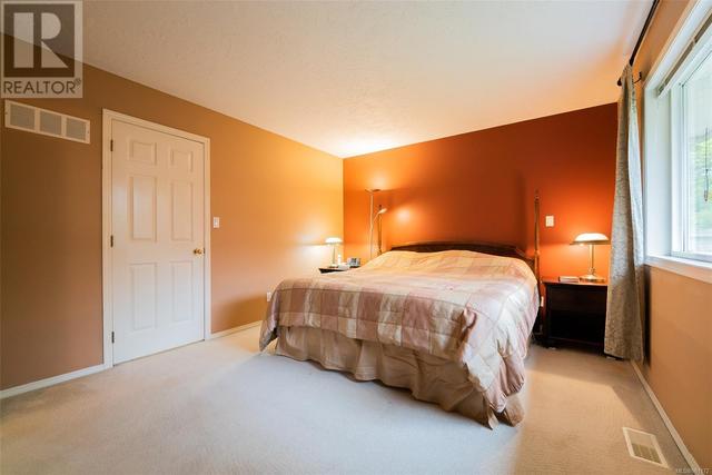 3429 Planta Rd, House detached with 3 bedrooms, 3 bathrooms and 2 parking in Nanaimo BC | Image 32