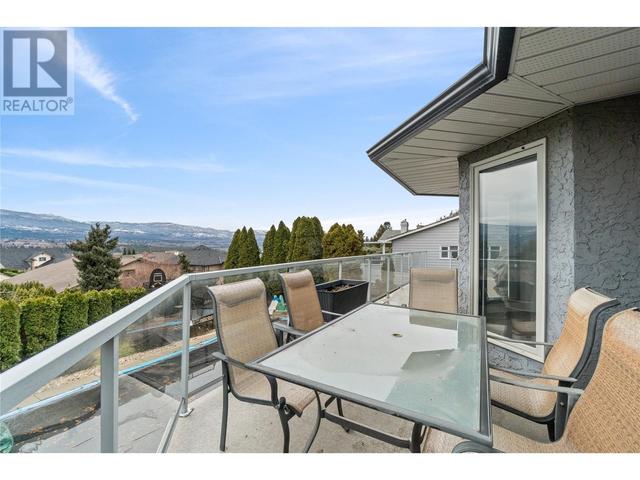 988 Monashee Place, House detached with 6 bedrooms, 3 bathrooms and 4 parking in Kelowna BC | Image 19
