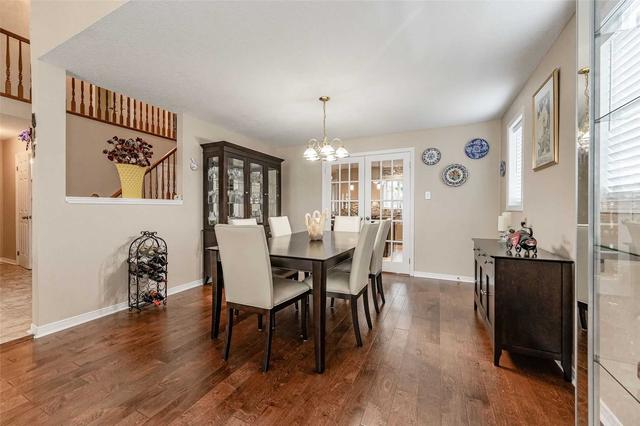 211 Daimler Dr, House detached with 4 bedrooms, 4 bathrooms and 4 parking in Kitchener ON | Image 38