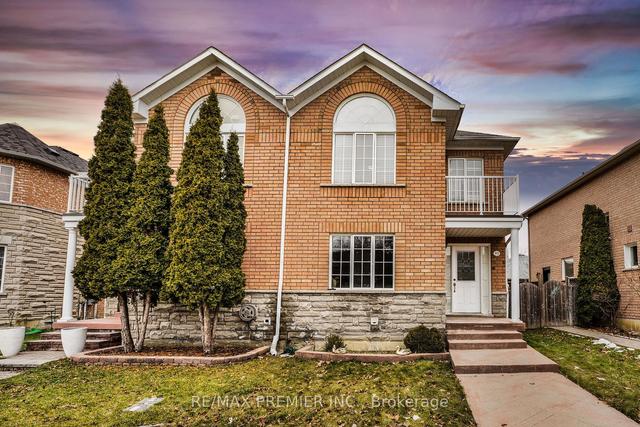 60 Castle Park Blvd, House semidetached with 4 bedrooms, 4 bathrooms and 3 parking in Vaughan ON | Image 1