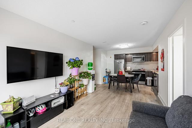601 - 10 Eva Rd, Condo with 3 bedrooms, 2 bathrooms and 1 parking in Toronto ON | Image 9