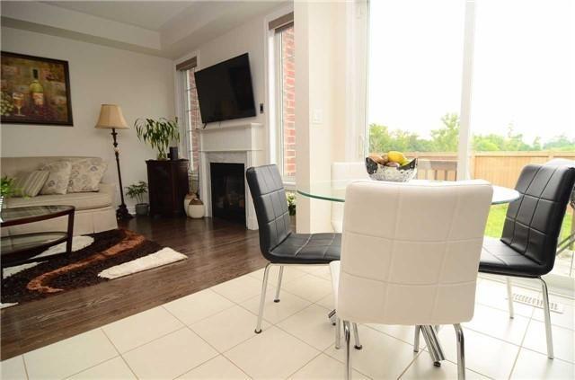 79 Staglin Crt, House attached with 3 bedrooms, 3 bathrooms and 1 parking in Markham ON | Image 10