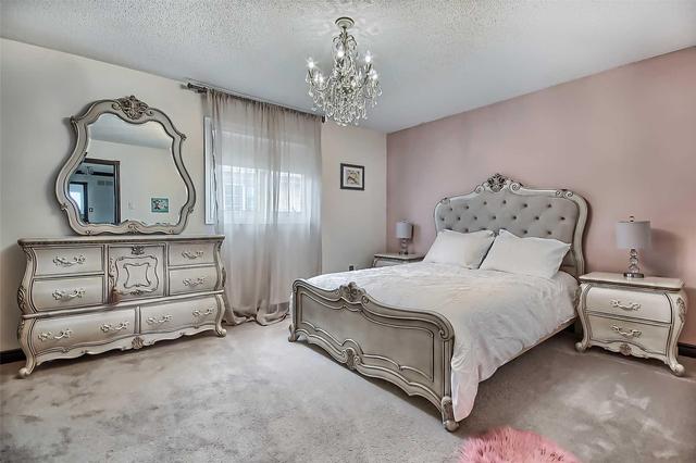5194 Sunrise Crt, House detached with 4 bedrooms, 4 bathrooms and 4 parking in Mississauga ON | Image 12
