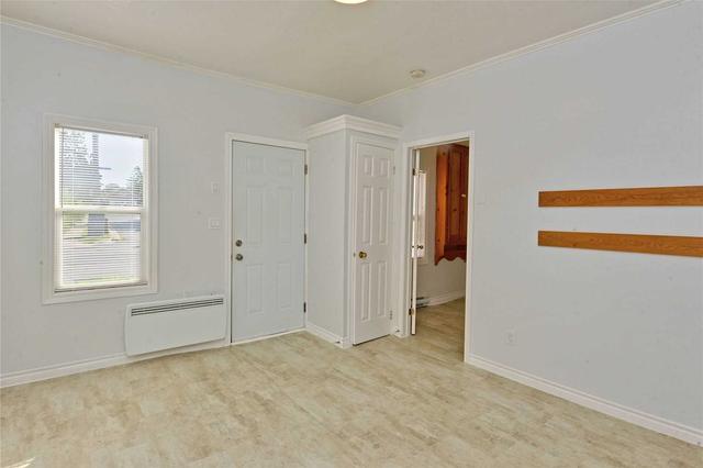 762 Albert St, House detached with 2 bedrooms, 1 bathrooms and 2 parking in Oshawa ON | Image 10