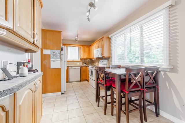2348 Parkway Dr, House detached with 2 bedrooms, 2 bathrooms and 6 parking in Burlington ON | Image 15