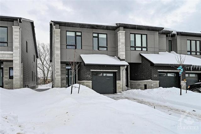 214 Bristol Crescent, Townhouse with 3 bedrooms, 3 bathrooms and 3 parking in North Grenville ON | Image 2